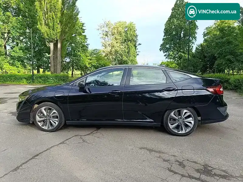 Honda Clarity 2018, фото з оголошення 2 з 16, VIN JHMZC5F31JC020057