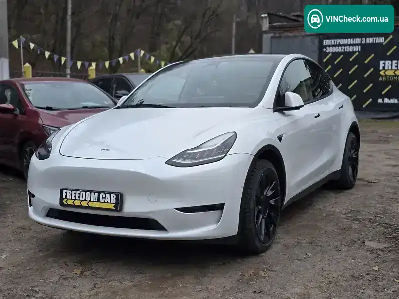 Tesla Model Y 2022, фото з оголошення 1 з 19, VIN 7SAYGDEE1NF513764