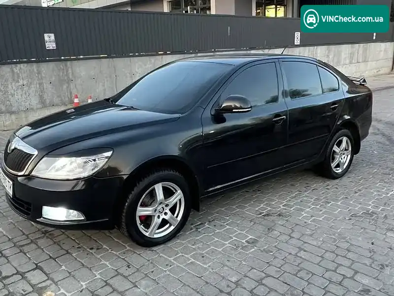 Skoda Octavia 2010, фото з оголошення 2 з 10, VIN TMBCS41Z2BB151389