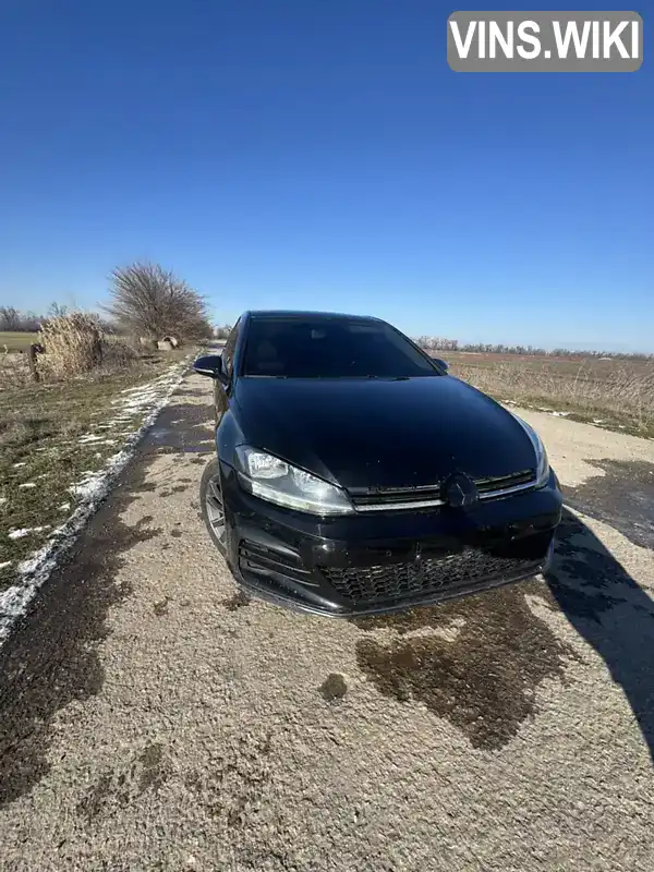 Volkswagen Golf 2017, фото з оголошення 1 з 17, VIN 3VWG17AU8JM250653