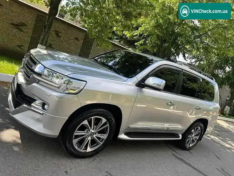 Toyota Land Cruiser 2016, фото з оголошення 1 з 20, VIN JTMCV02J104193658