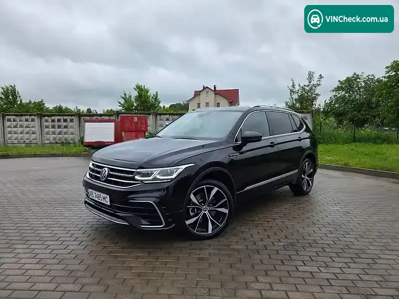 Volkswagen Tiguan 2024, фото з оголошення 1 з 20, VIN 3VV4B7AX2RM121866