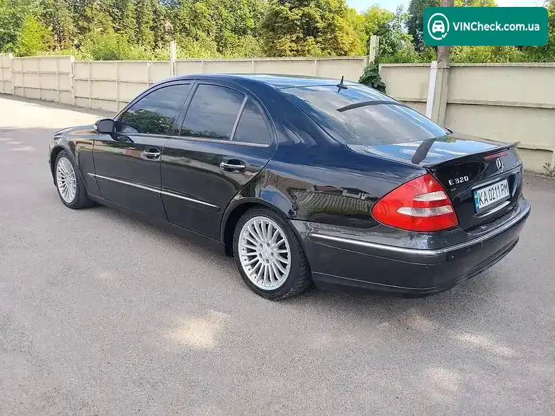 Mercedes-Benz E-Class 2002, фото з оголошення 2 з 15, VIN WDB2110651A005417
