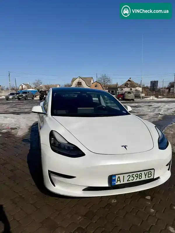 Tesla Model 3 2020, фото з оголошення 1 з 13, VIN 5YJ3E1EA4LF631619
