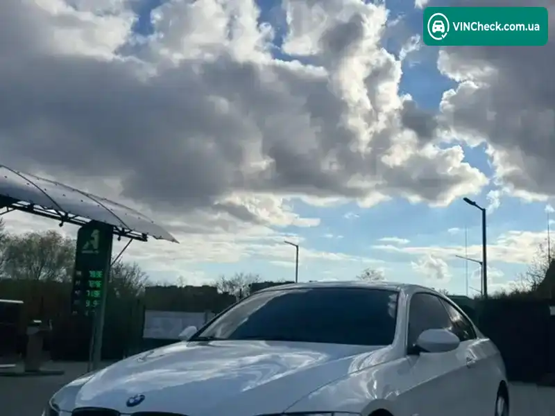 BMW 3 Series 2007, фото з оголошення 2 з 10, VIN WBAWC31070PW91744