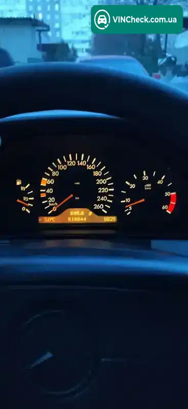 Mercedes-Benz E-Class 1999, фото з оголошення 2 з 9, VIN WDB2100251A751767
