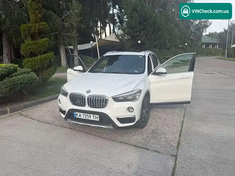BMW X1 2018, фото з оголошення 1 з 8, VIN WBXHT3C3XJ5L28700