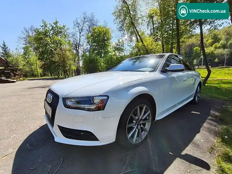 Audi A4 2013, фото з оголошення 2 з 15, VIN WAUFFAFL7EN018860