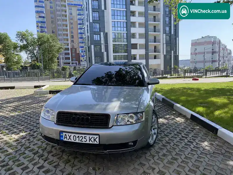 Audi A4 2003, фото з оголошення 1 з 16, VIN WAUZZZ8E63A223561