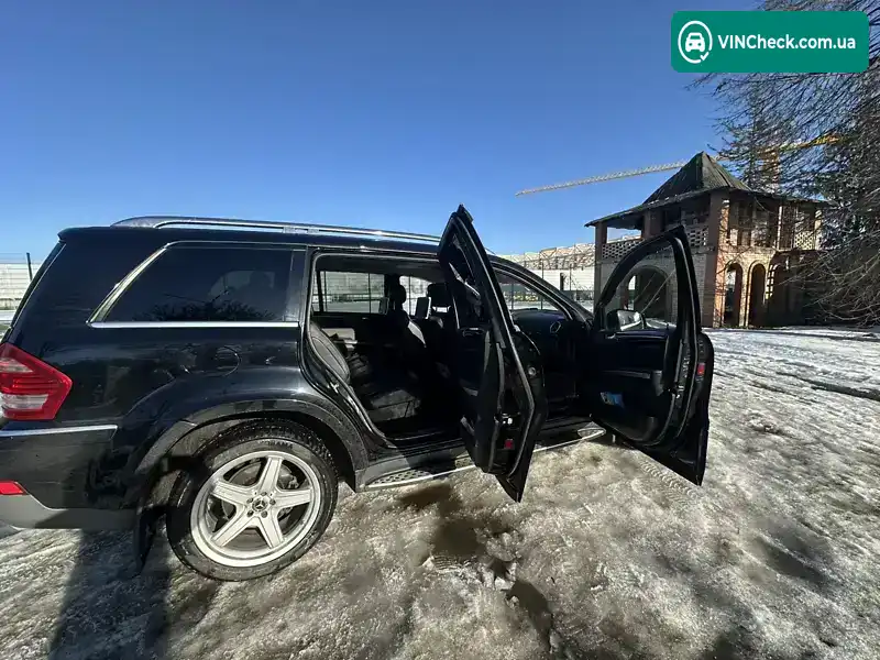 Mercedes-Benz GL-Class 2008, фото з оголошення 2 з 21, VIN 4JGBF86EX9A456762