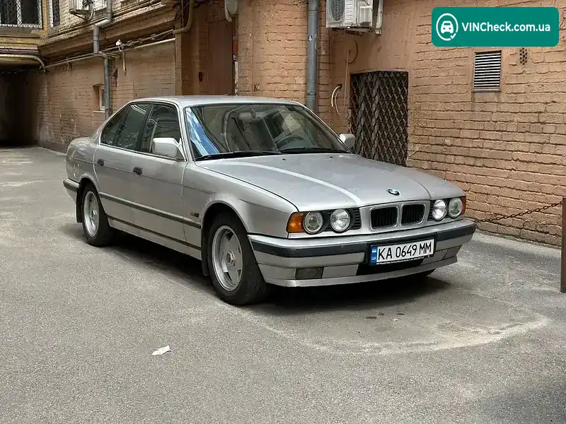 BMW 5 Series 1988, фото з оголошення 1 з 11, VIN WBAHB110303602582