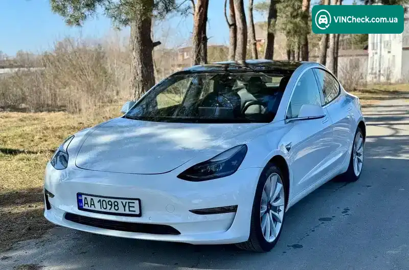 Tesla Model 3 2020, фото з оголошення 1 з 20, VIN 5YJ3E1EA4LF797526