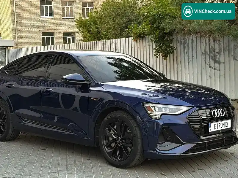 Audi e-tron 2020, фото з оголошення 2 з 20, VIN WA11ABGE5MB005665