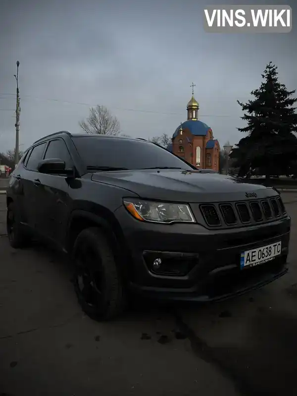 Jeep Compass 2018, фото з оголошення 2 з 20, VIN 3CANJCBB3KT693011