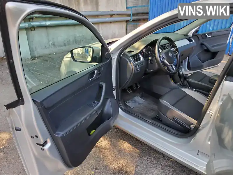 Skoda Rapid 2017, фото з оголошення 2 з 21, VIN TMBAA2NH0HB100398