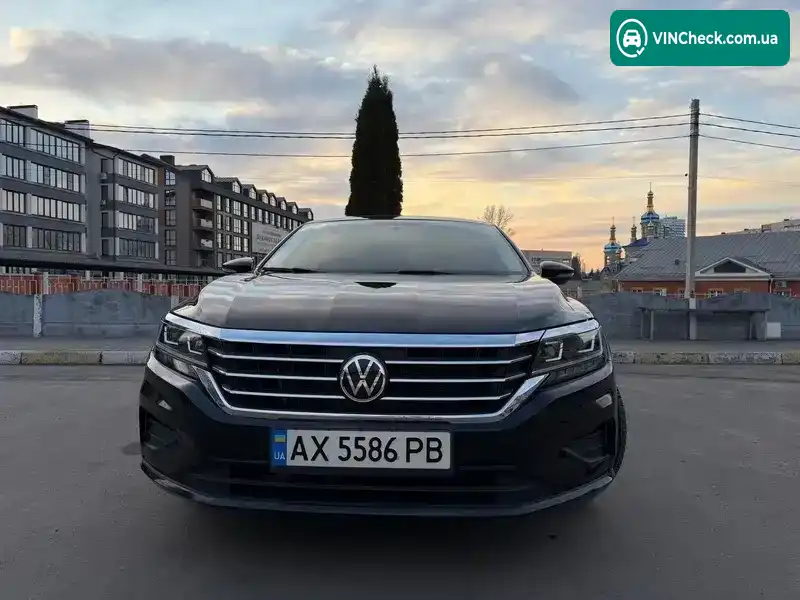 Volkswagen Passat 2021, фото з оголошення 2 з 19, VIN 1VWAA7A34MC005867