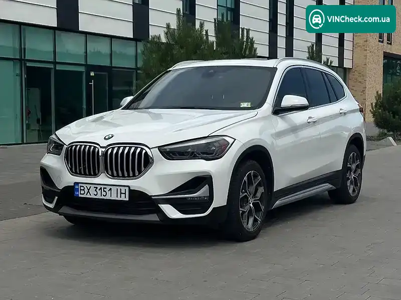 BMW X1 2019, фото з оголошення 2 з 16, VIN WBXJG9C00L5P42487