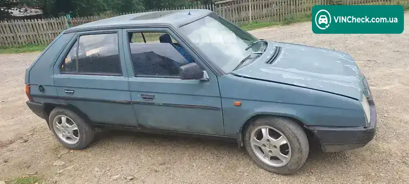 Skoda Favorit 1989, фото з оголошення 1 з 6, VIN TMBACA200L0208952