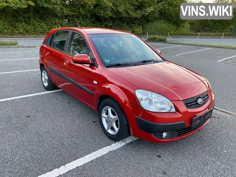 Kia Rio 2005, фото з оголошення 2 з 11, VIN KNEDE243266035061