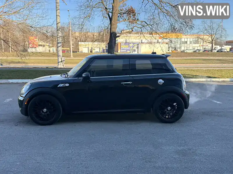 MINI Hatch 2010, фото з оголошення 2 з 21, VIN WMWMF7100ATZ84299