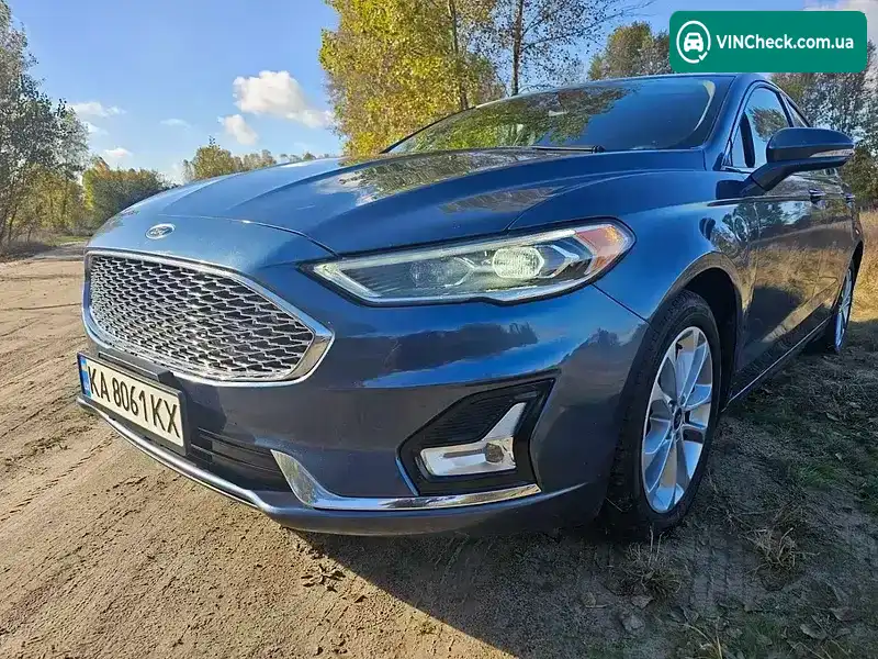 Ford Fusion 2019, фото з оголошення 2 з 20, VIN 3FA6P0SU0KR176352