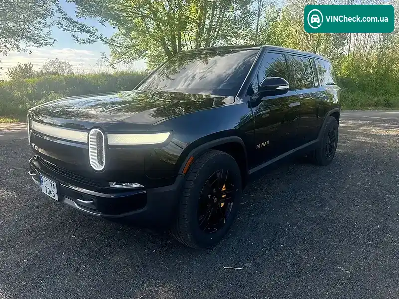 Rivian R1S 2023, фото з оголошення 2 з 11, VIN 7PDSGABA5PN005376