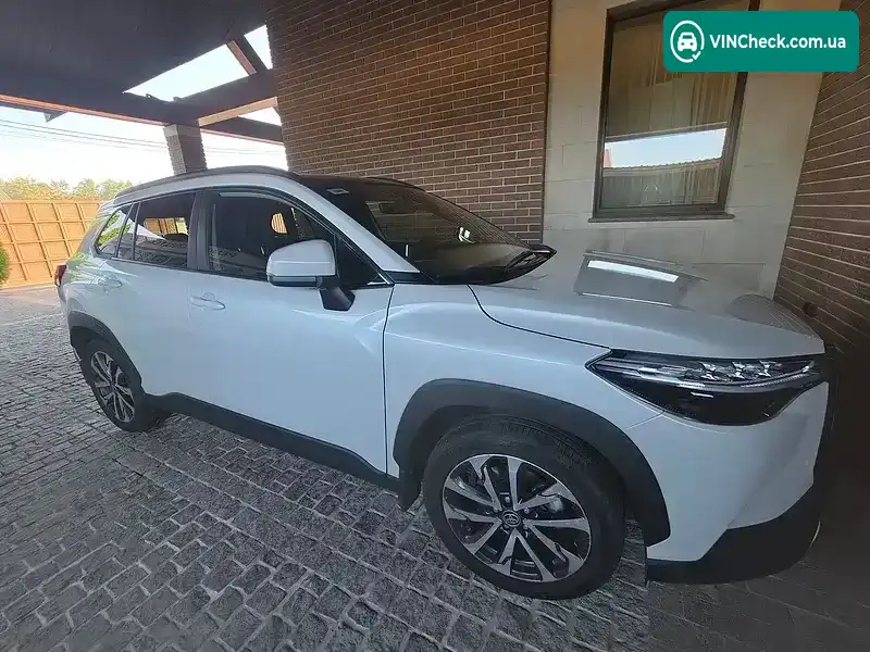 Toyota Corolla Cross 2023, фото з оголошення 1 з 10, VIN JTNABACB80J022903