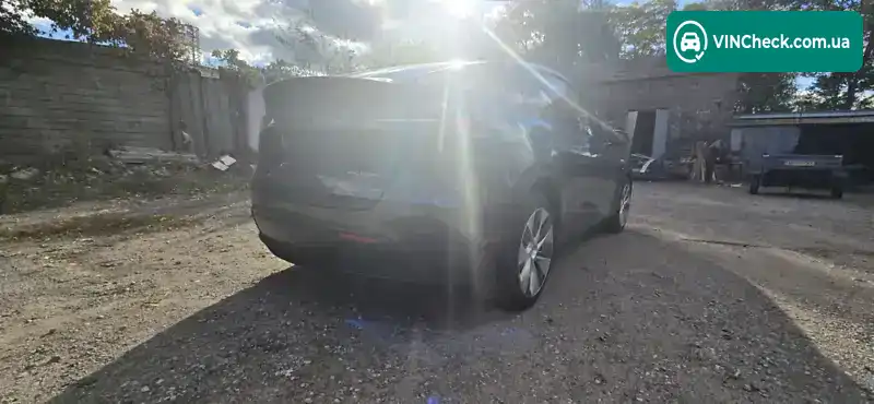 Tesla Model Y 2022, фото з оголошення 1 з 21, VIN 7SAYGDEE8PF592918