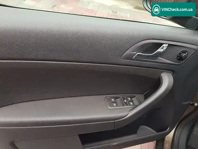 Skoda Yeti 2012, фото з оголошення 2 з 10, VIN TMBLB25L4DB700314