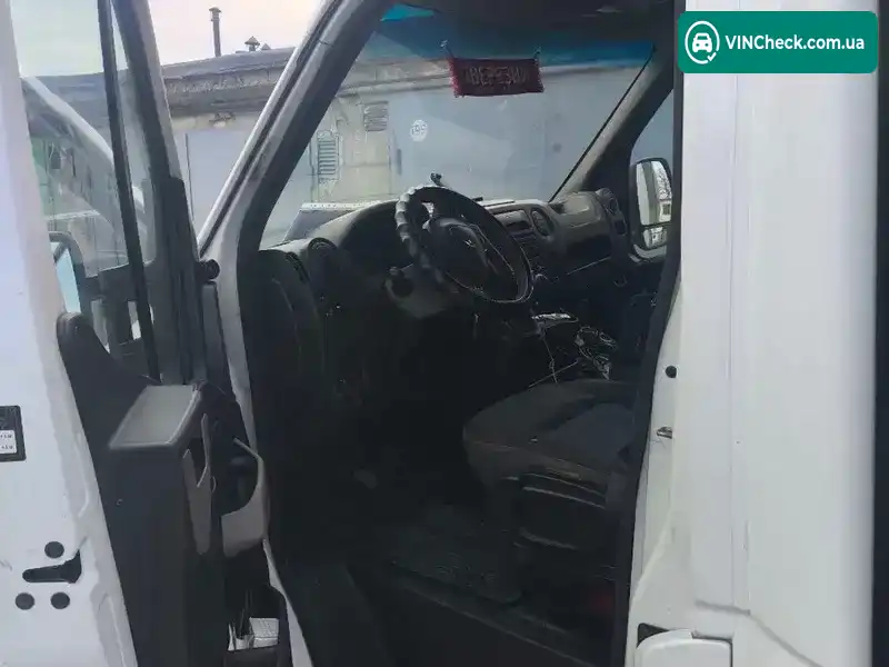 Renault Master 2016, фото з оголошення 2 з 8, VIN VF1VBU4Z255240223