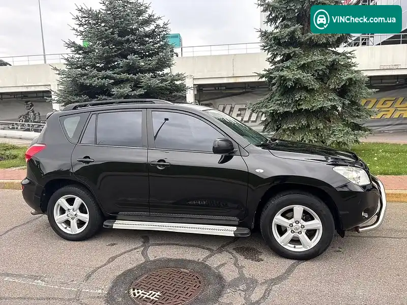 Toyota RAV4 2006, фото з оголошення 2 з 14, VIN JTMBH31V405012995