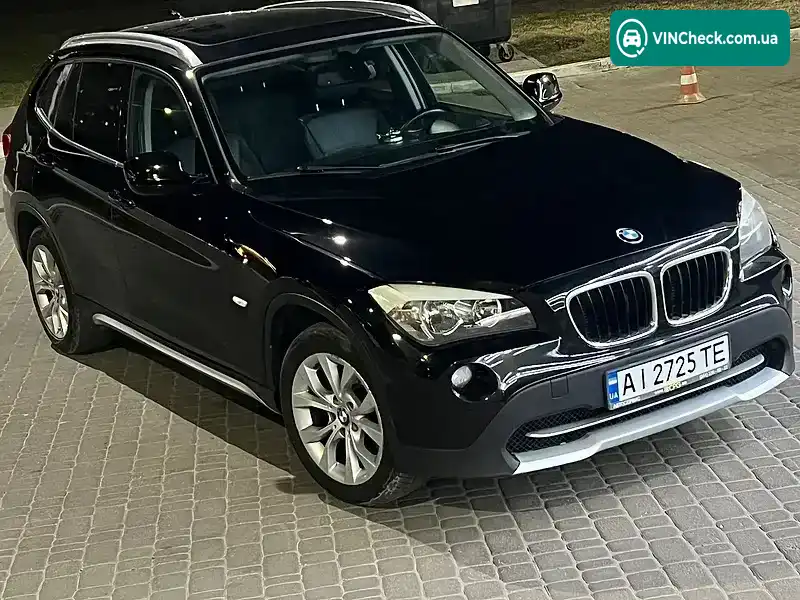 BMW X1 2011, фото з оголошення 1 з 21, VIN WBAVP31090VT00363