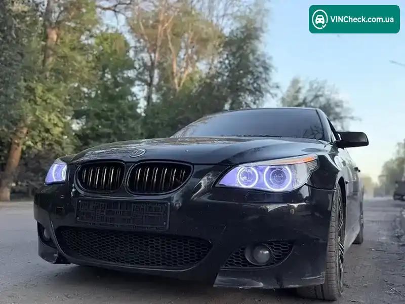 BMW 5 Series 2003, фото з оголошення 1 з 16, VIN WBANA71010B604815
