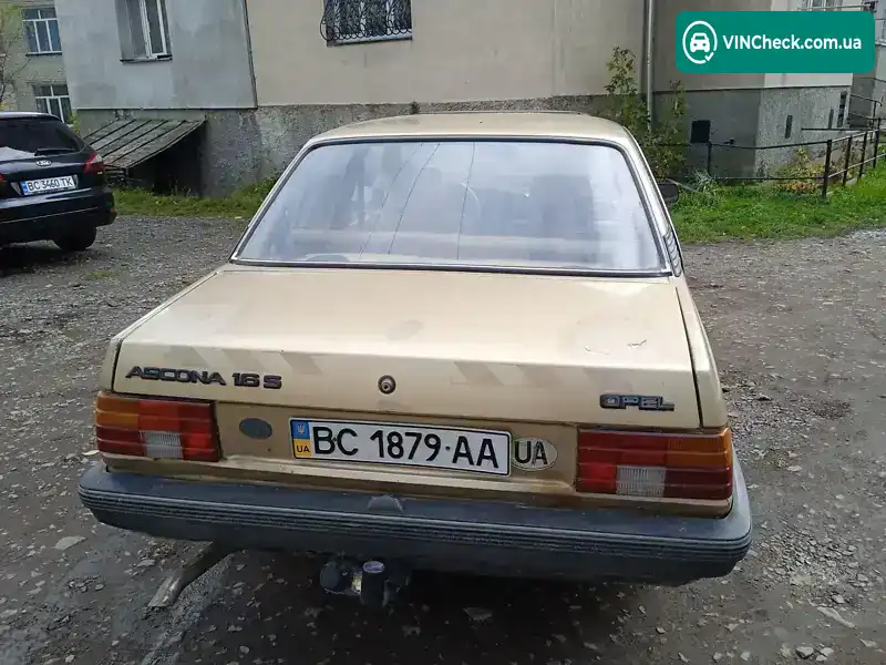 Opel Ascona 1981, фото з оголошення 2 з 10, VIN W0L000087C1100261