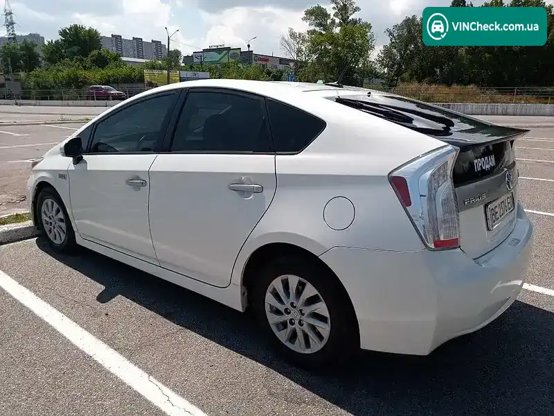 Toyota Prius 2013, фото з оголошення 2 з 12, VIN JTDKN3DP1E3052648