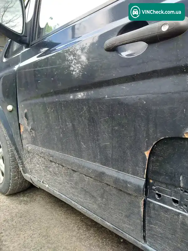 Mercedes-Benz Vito 2005, фото з оголошення 1 з 10, VIN WDF63960313130875