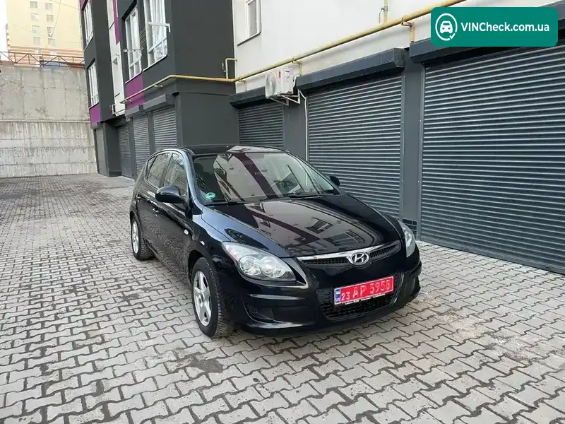 Hyundai i30 2009, фото з оголошення 2 з 21, VIN TMADB51CP9J036393