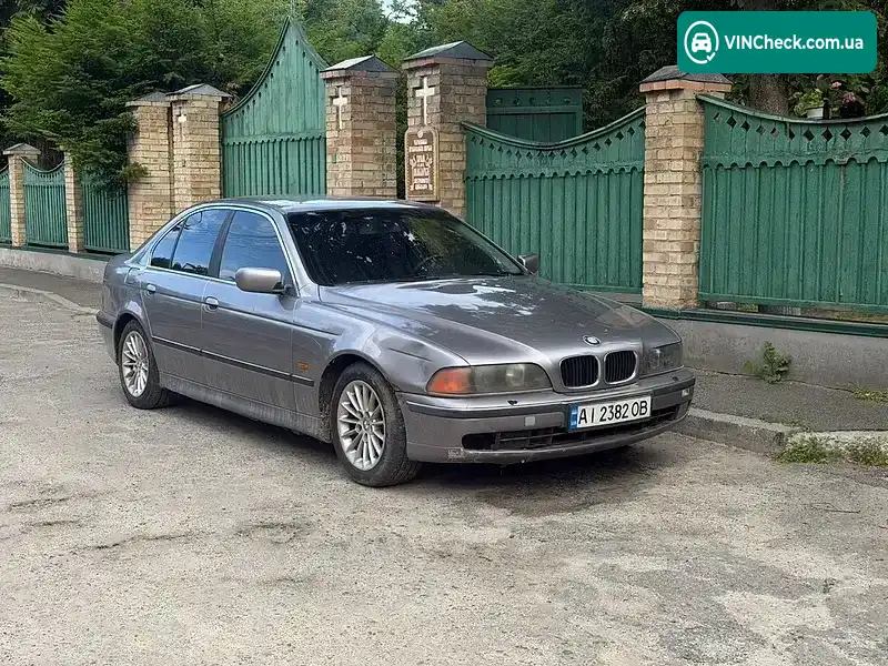 BMW 5 Series 1997, фото з оголошення 1 з 7, VIN WBADD41010BT44255