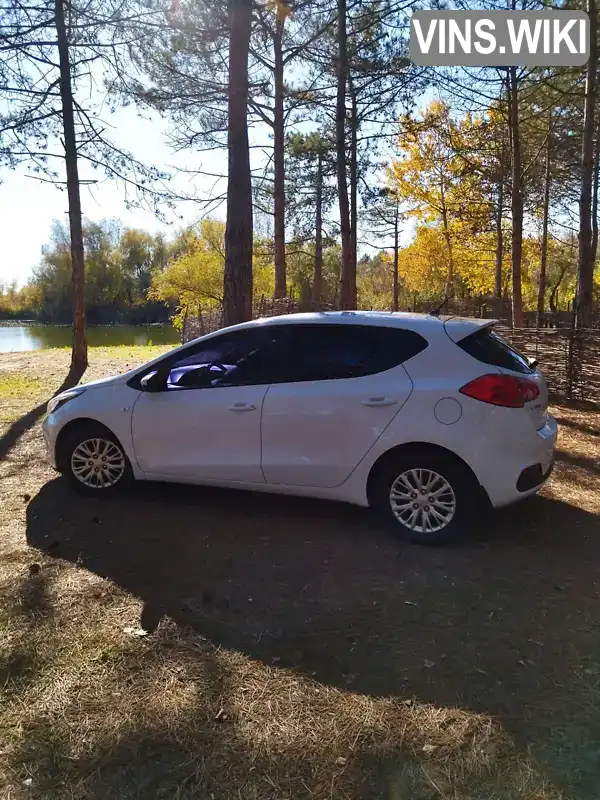 Kia Ceed 2013, фото з оголошення 2 з 21, VIN U5YHN512BEL092767