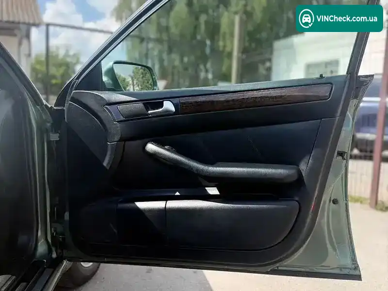 Audi A6 2001, фото з оголошення 2 з 20, VIN WAUZZZ4B42N026858