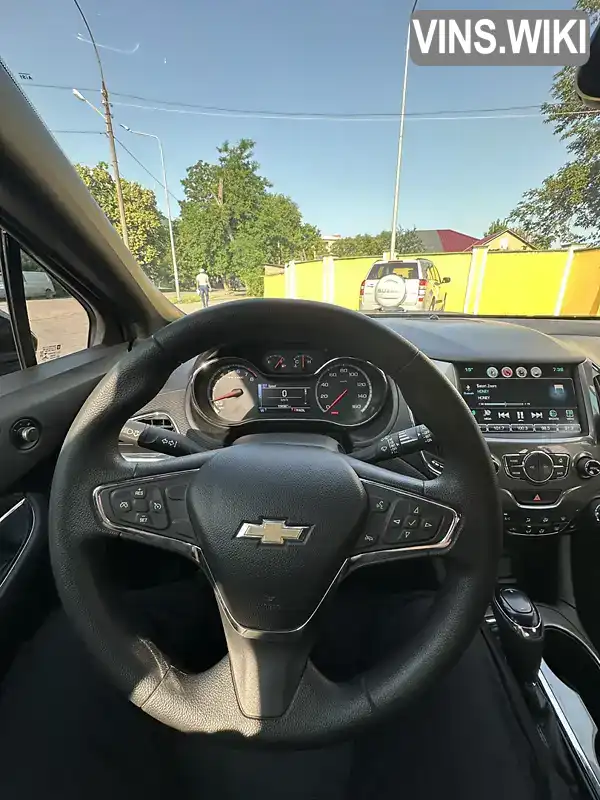 Chevrolet Cruze 2017, фото з оголошення 2 з 7, VIN 3G1BE6SM8HS578406