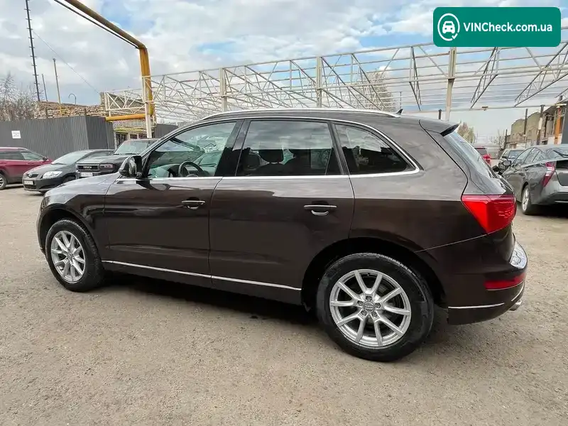 Audi Q5 2011, фото з оголошення 2 з 21, VIN WAUZZZ8R5BA114445