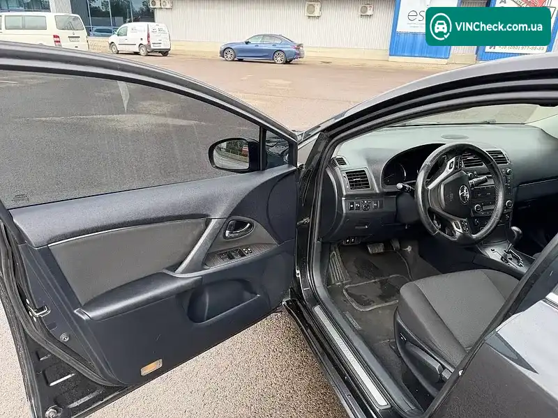 Toyota Avensis 2010, фото з оголошення 2 з 20, VIN SB1BB76L70E011355