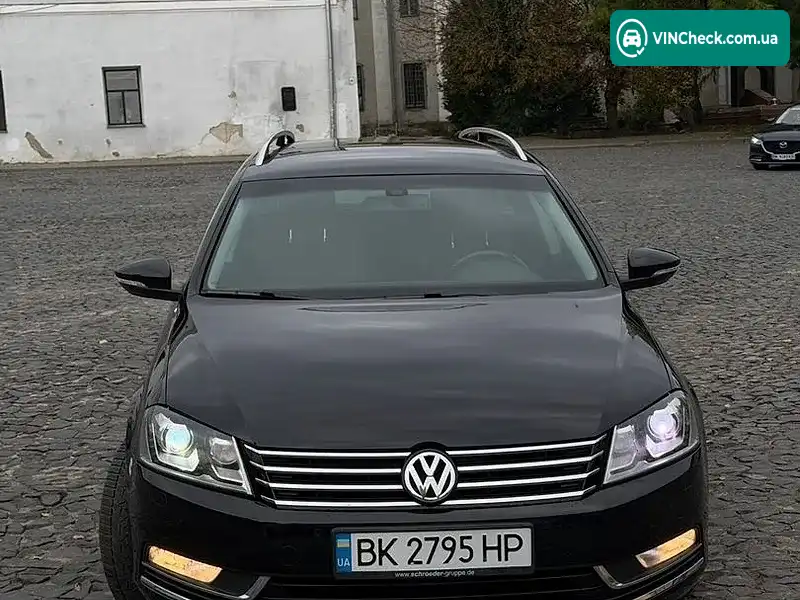 Volkswagen Passat 2014, фото з оголошення 1 з 20, VIN WVWZZZ3CZEE137958