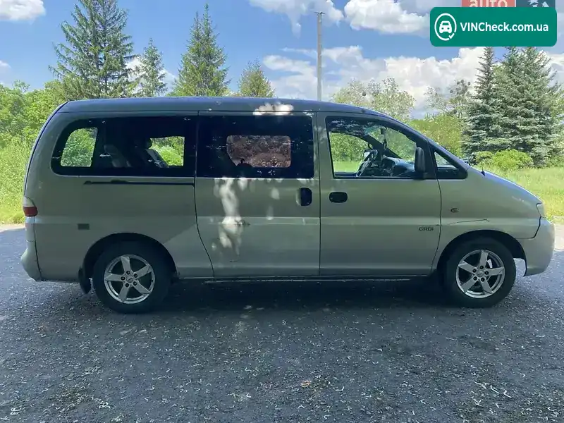 Hyundai H-1 2005, фото з оголошення 2 з 9, VIN NLJWVH7JP6Z059277