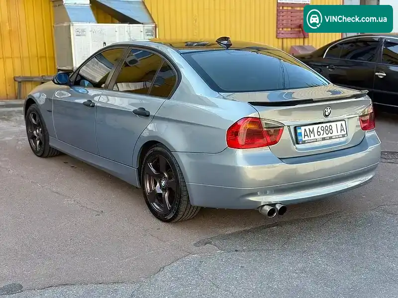 BMW 3 Series 2005, фото з оголошення 1 з 20, VIN WBAVC31000PS37623