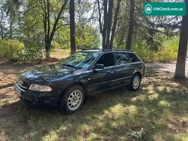 Audi A4 2000, фото з оголошення 2 з 16, VIN WAUZZZ8DZ1A091740