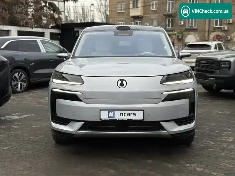 Denza N9 2025, фото з оголошення 2 з 21, VIN LC0DD4C44S6125049