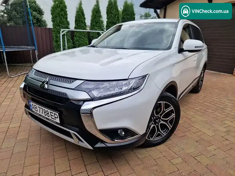 Mitsubishi Outlander 2021, фото з оголошення 2 з 20, VIN JMBXTGF2WLZ001350