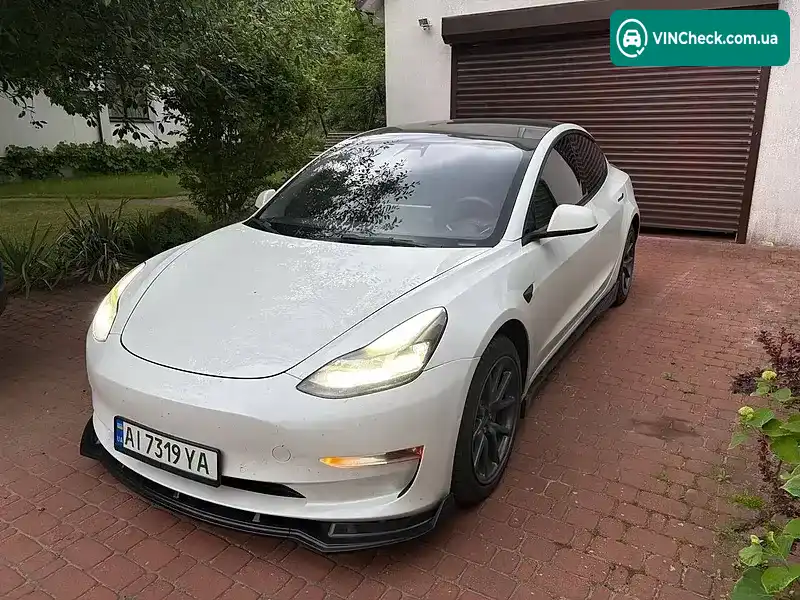 Tesla Model 3 2021, фото з оголошення 1 з 18, VIN 5YJ3E1EB0NF138970